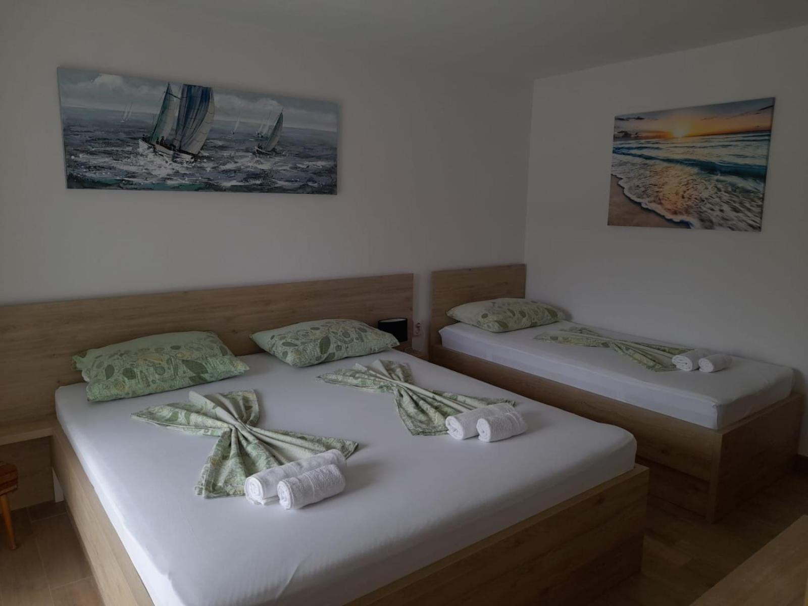 Apartments Boric Lopar Chambre photo